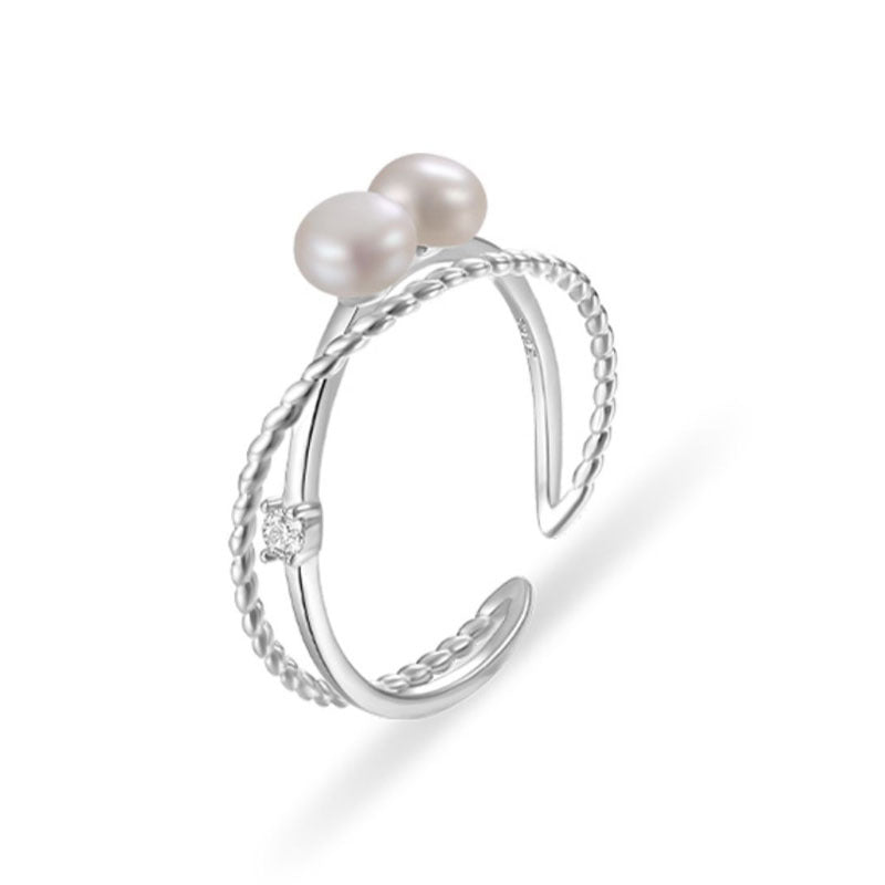 The Notting Hill Pearl Ring — image 9